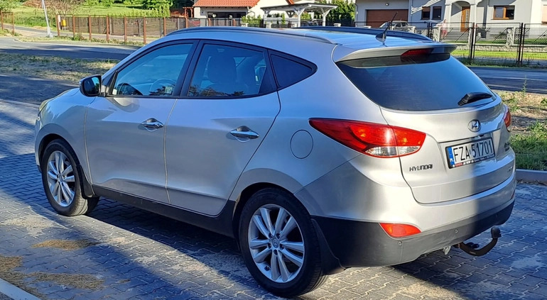 Hyundai ix35 cena 31400 przebieg: 363700, rok produkcji 2010 z Lubsko małe 379